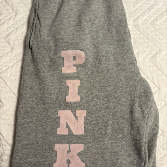 PINK Victoria's Secret Gray Joggers with Logo - Picture 4 of 5